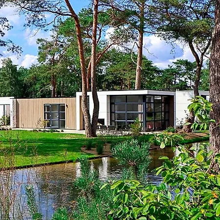 Luxury On The Veluwe Hotel 2*